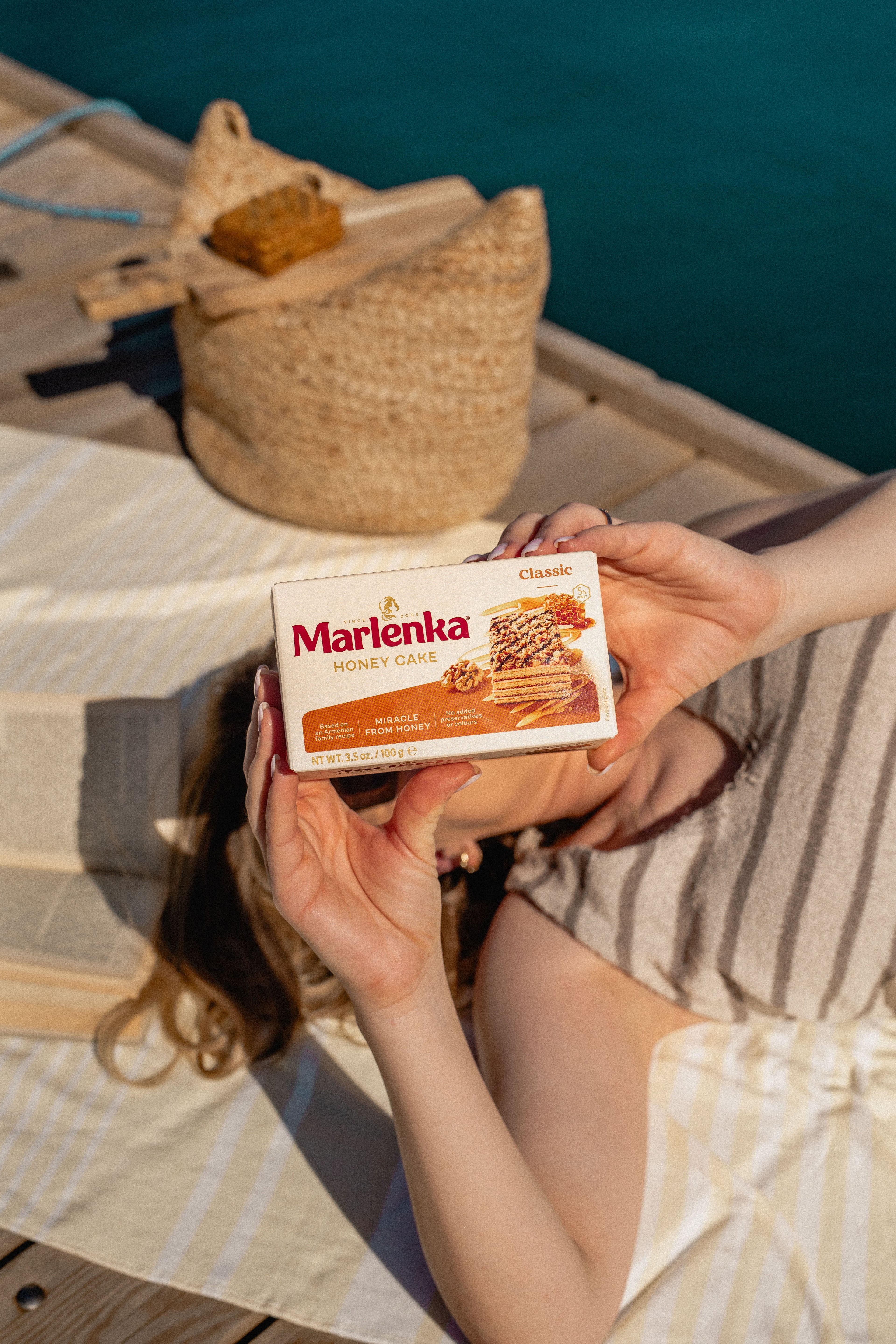 Honey Cake MARLENKA® with Walnuts 100g