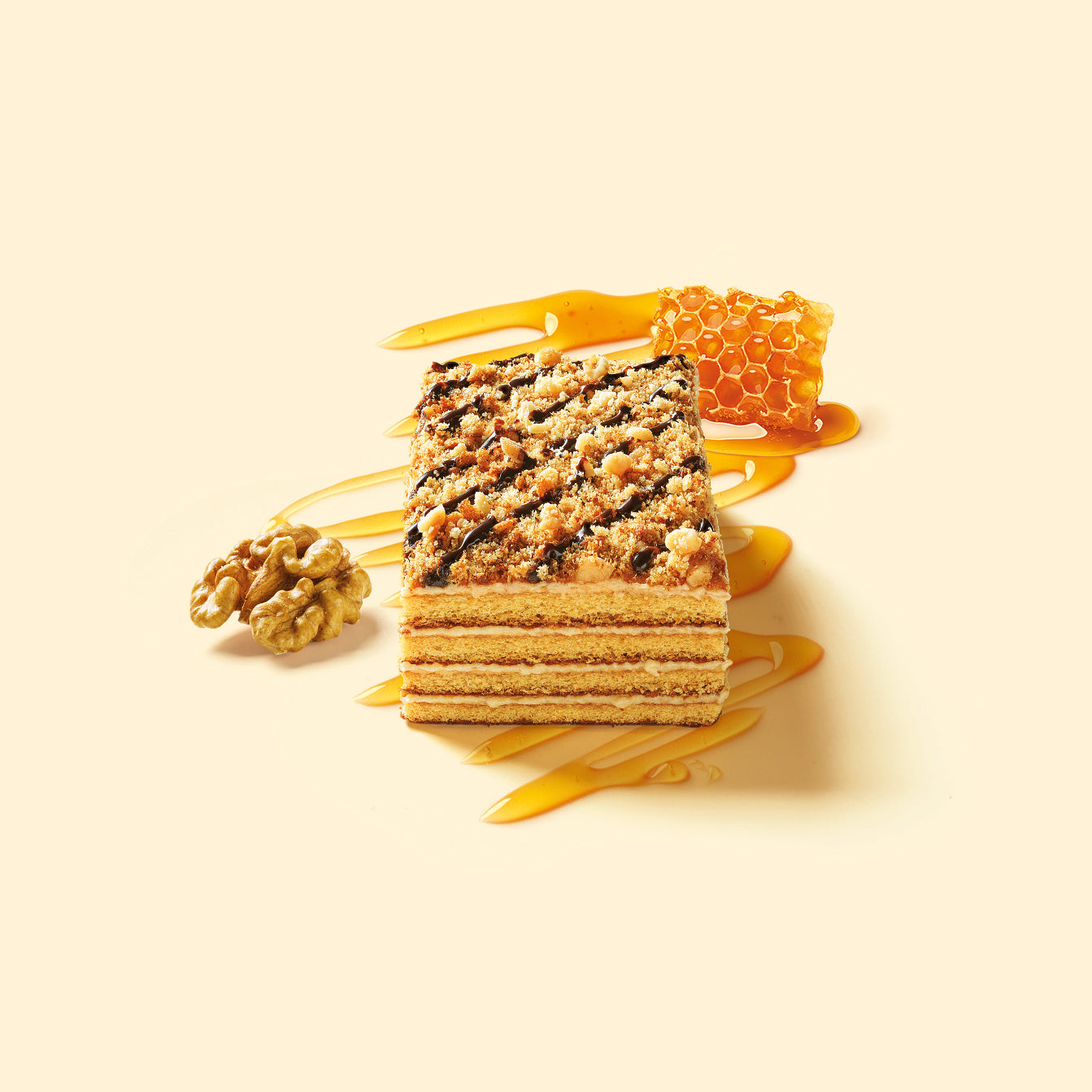 Honey Cake MARLENKA® with Walnuts 100g