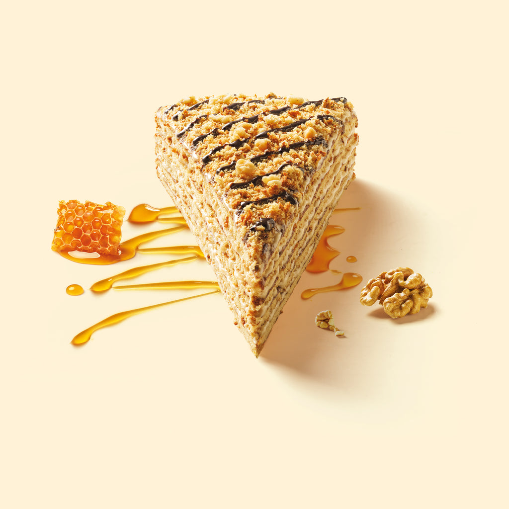 Classic Honey cake MARLENKA® with Walnuts 800 g