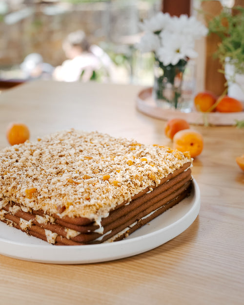 Apricot Honey Cake MARLENKA® 800g